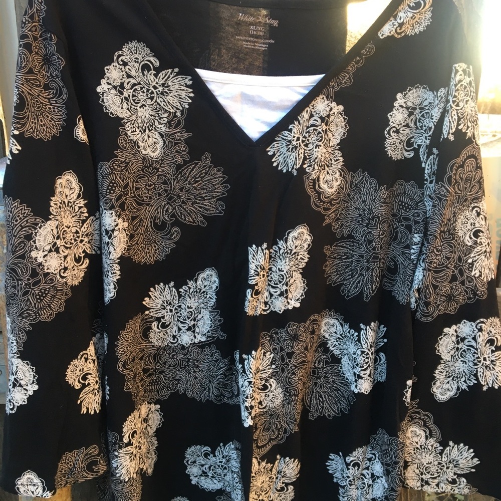 Black/ Tan Floral V-Neck Blouse